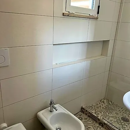 Ubika 2*